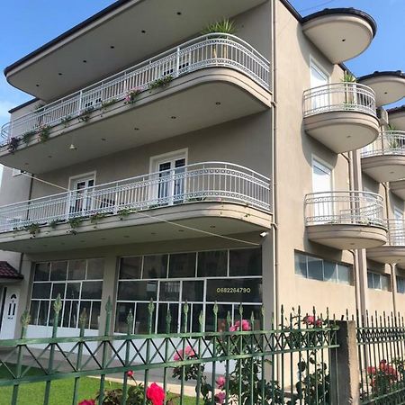 Rent Rooms Kapri Pogradec Kültér fotó